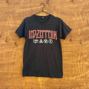 Led Zeppelin Vintage band T-shirt sz Small
